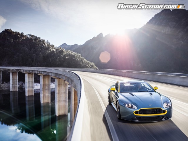 Aston Martin V8 Vantage N430 2015 Picture #13 Aston Martin V8 Vantage N430 2015 Picture #13